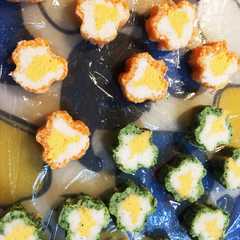 A picture of 三色卵 お花形.
