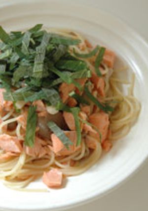 大葉の香る鮭としめじの和風パスタ-レシピのメイン写真