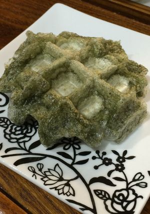 余ったよもぎ(玄米)餅でおやつ★モッフル-レシピのメイン写真