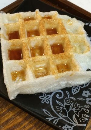 余った餅で★モッフルに砂糖醤油を-レシピのメイン写真