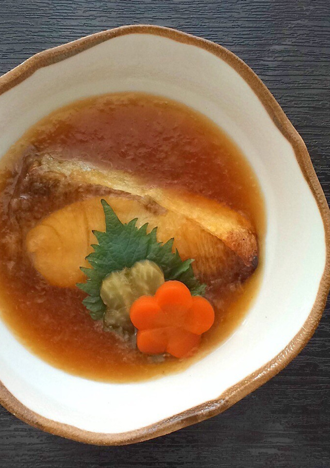 ブリのみぞれとろみ餡掛け〜紅白添え〜-レシピのメイン写真