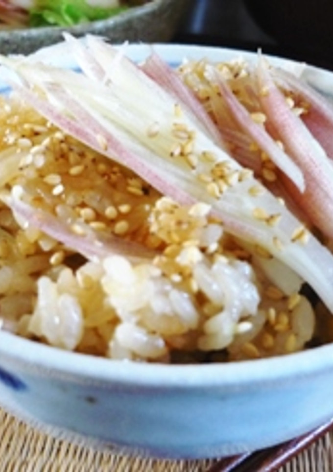 大人の味♬みょうがの炊き込みご飯-レシピのメイン写真