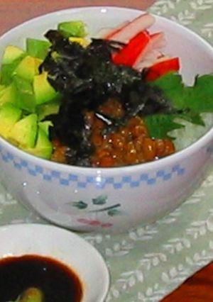 簡単でおいしい～♪納豆アボカどん-レシピのメイン写真