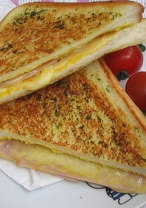 デラックス☆グリルドチーズサンドイッチ-レシピのメイン写真
