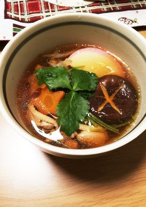 お醤油味で♪簡単お雑煮〜♡-レシピのメイン写真