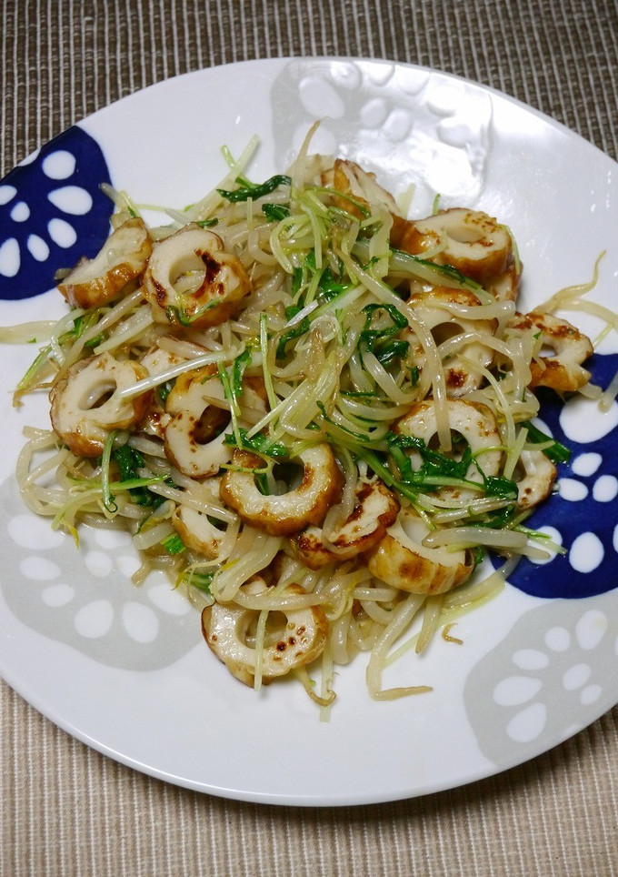 簡単！水菜もやし竹輪の牡蠣だし醬油炒め-レシピのメイン写真