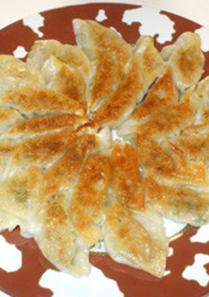 簡単！ぎょうざ♪焼き方・餃子のたね・皮-レシピのメイン写真