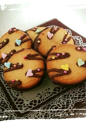 チョココで簡単デコ☆紅茶生チョコサンド-レシピのメイン写真