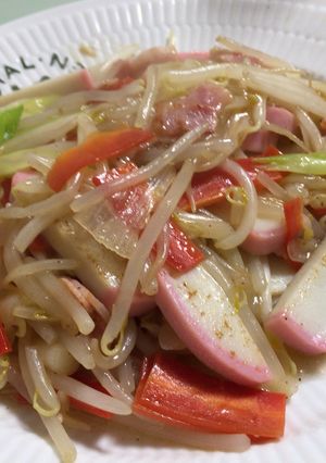 余ったかまぼこでエスニック風野菜炒め-レシピのメイン写真