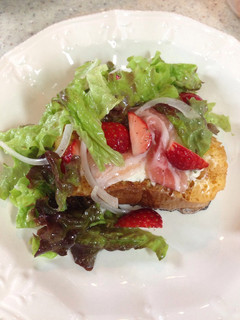 フレンチトーストサラダ-レシピのメイン写真