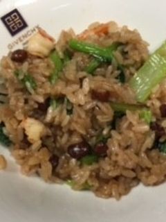 お赤飯でチャーハン by おまめさん 【クックパッド】 簡単