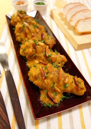 サフランソースで煮込んだローストチキン-レシピのメイン写真