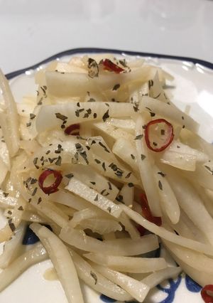大根の皮で!ナンプラー炒め☆-レシピのメイン写真