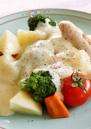 レンジでとろ～ん！おもちラクレット風-レシピのメイン写真