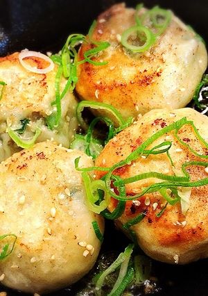 スキレット(ニトスキ)de焼き小籠包-レシピのメイン写真