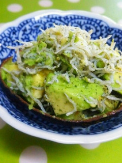 *アボカドのしらす山椒和え♡山葵風味*-レシピのメイン写真