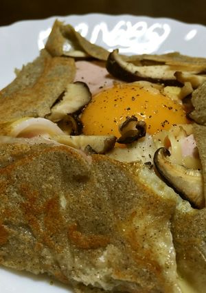 そば粉のガレット 椎茸ソテートッピング-レシピのメイン写真