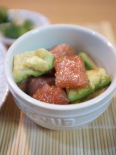 アボカドとまぐろのわさび醤油和え♪-レシピのメイン写真