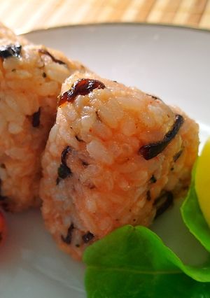 明太子昆布と韓国のりのおにぎり275松小-レシピのメイン写真