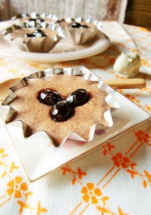 黒豆の煮汁で☆カップチーズケーキ-レシピのメイン写真