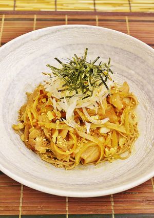 満足感たっぷり♪肉まみれ油そば-レシピのメイン写真