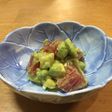 ごま油が隠し味! アボカドマグロ