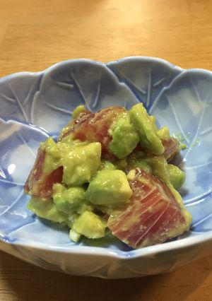 ごま油が隠し味! アボカドマグロ-レシピのメイン写真