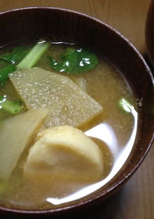 大根の葉っぱも食べよう！お味噌汁！-レシピのメイン写真