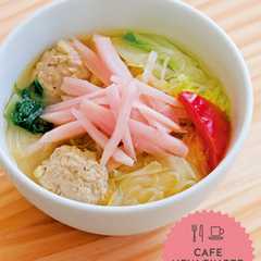 รูปของ ぽかぽか♪岩下の新生姜豚つみれスープ