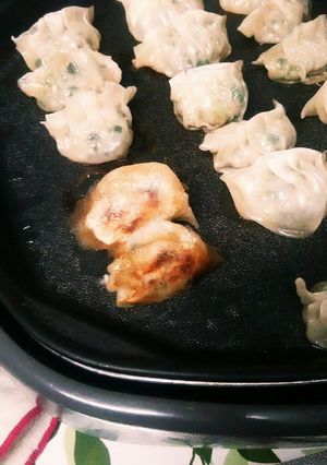決めては麦茶☆パリパリ餃子-レシピのメイン写真