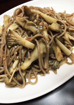 お蕎麦で和風きのこペペロンチーノ-レシピのメイン写真