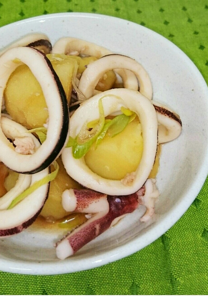 じゃがいもといかの煮物-レシピのメイン写真