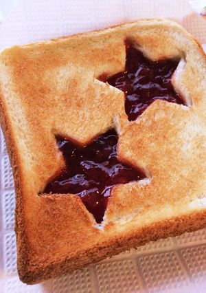 朝食★ステンドグラスクッキー風トースト☆-レシピのメイン写真