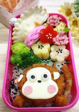 コロッケでおさるのもんきちキャラ弁-レシピのメイン写真
