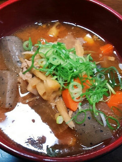 赤味噌でしっかり味♪我が家の豚汁-レシピのメイン写真
