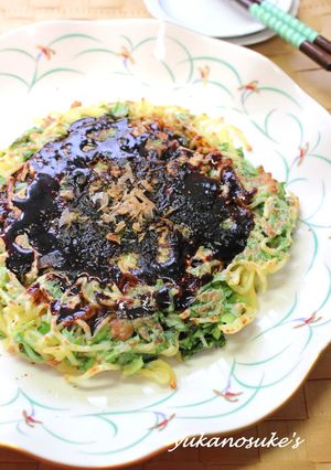 春菊と挽き肉のお好み焼き-レシピのメイン写真