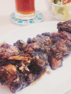 簡単!ワインにビールに手羽のバルサミコ煮-レシピのメイン写真