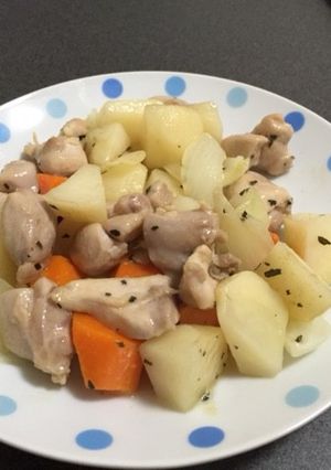 鶏肉とじゃがいものバジルソテー-レシピのメイン写真