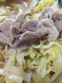 キャベツと豚肉の味噌ラーメン-レシピのメイン写真