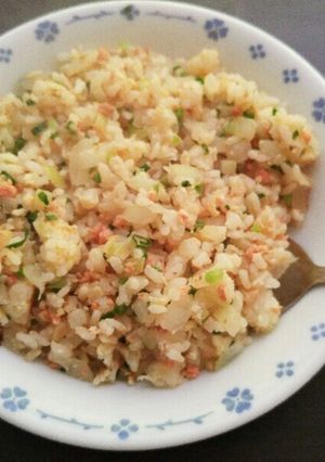 香味ペーストで鮭と青ネギのチャーハン-レシピのメイン写真