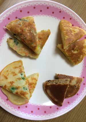 離乳食☆手づかみもちもち野菜パンケーキ!-レシピのメイン写真