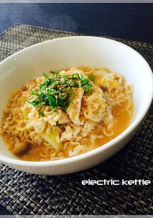 サッポロ一番おじゃラーメン-レシピのメイン写真