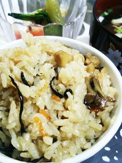余り物とすき焼きのタレで混ぜご飯-レシピのメイン写真