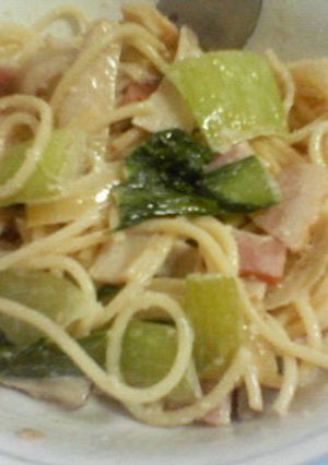 青梗菜のクリームソースパスタ-レシピのメイン写真