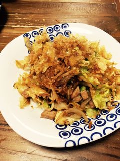 味の決め手は鰹節!超カンタン野菜炒め!-レシピのメイン写真
