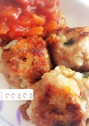 お餅チーズでもちもちミートボール トマト-レシピのメイン写真