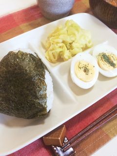 思い出の味クリームチーズおかかおにぎり。-レシピのメイン写真