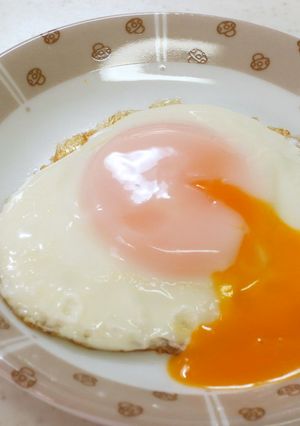 *プロのような仕上がりの目玉焼き♫-レシピのメイン写真
