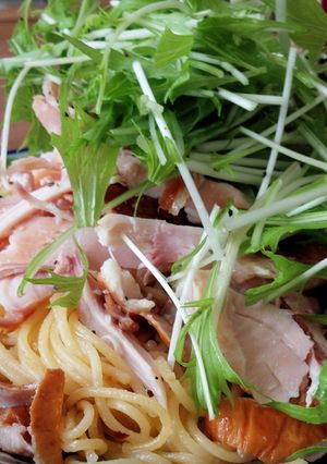 ローストチキンと水菜のあっさりパスタ-レシピのメイン写真