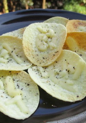 おひとりさまのおつまみ焼きポテチ-レシピのメイン写真